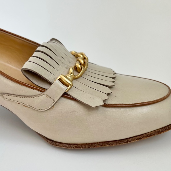 Vintage Cream Celine Heeled Loafers with Gold Chain IT 40 - Picture 13 of 14
